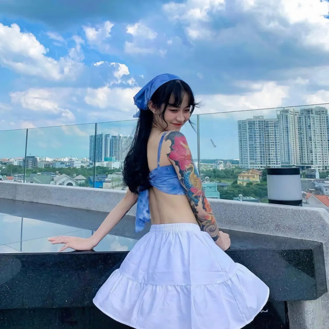 面纱之下